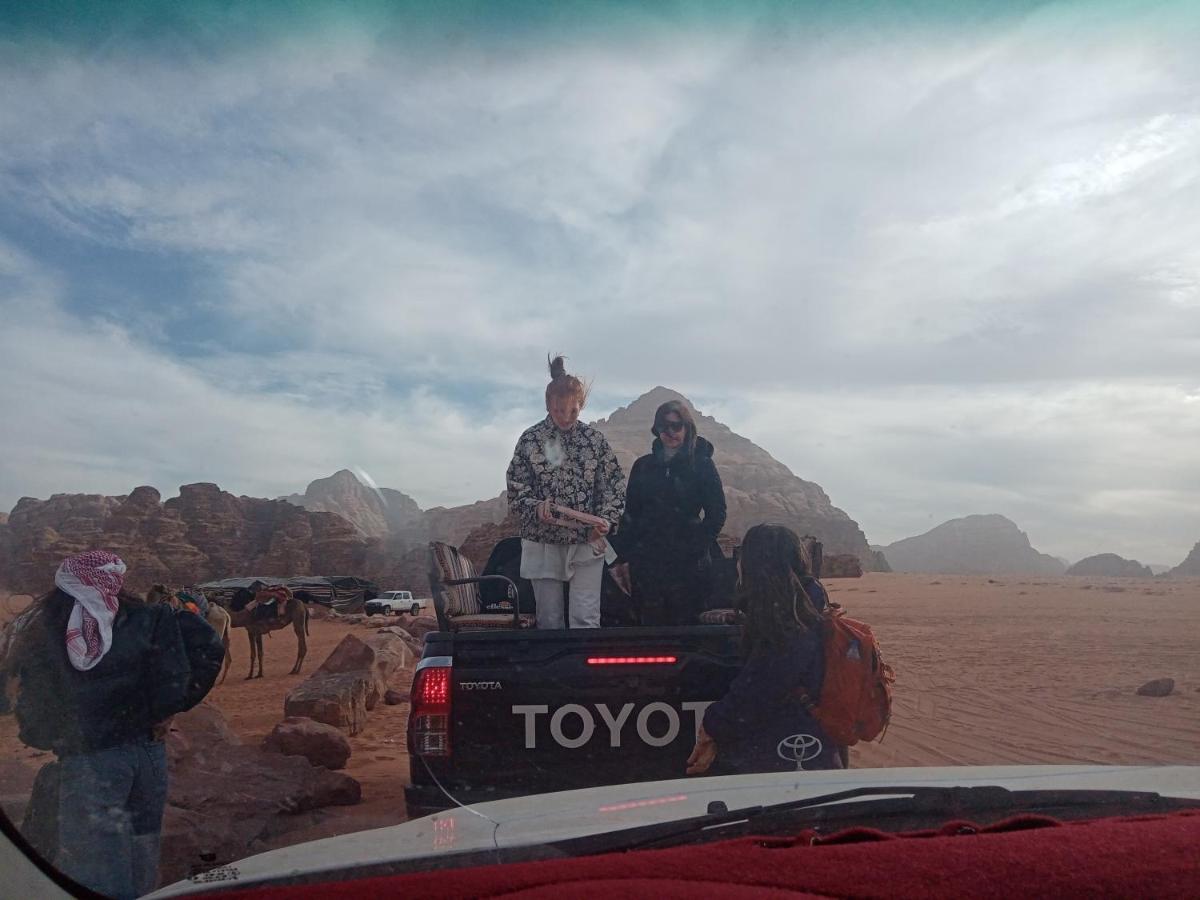 Zarb Desert Camp Wadi Rum Ngoại thất bức ảnh