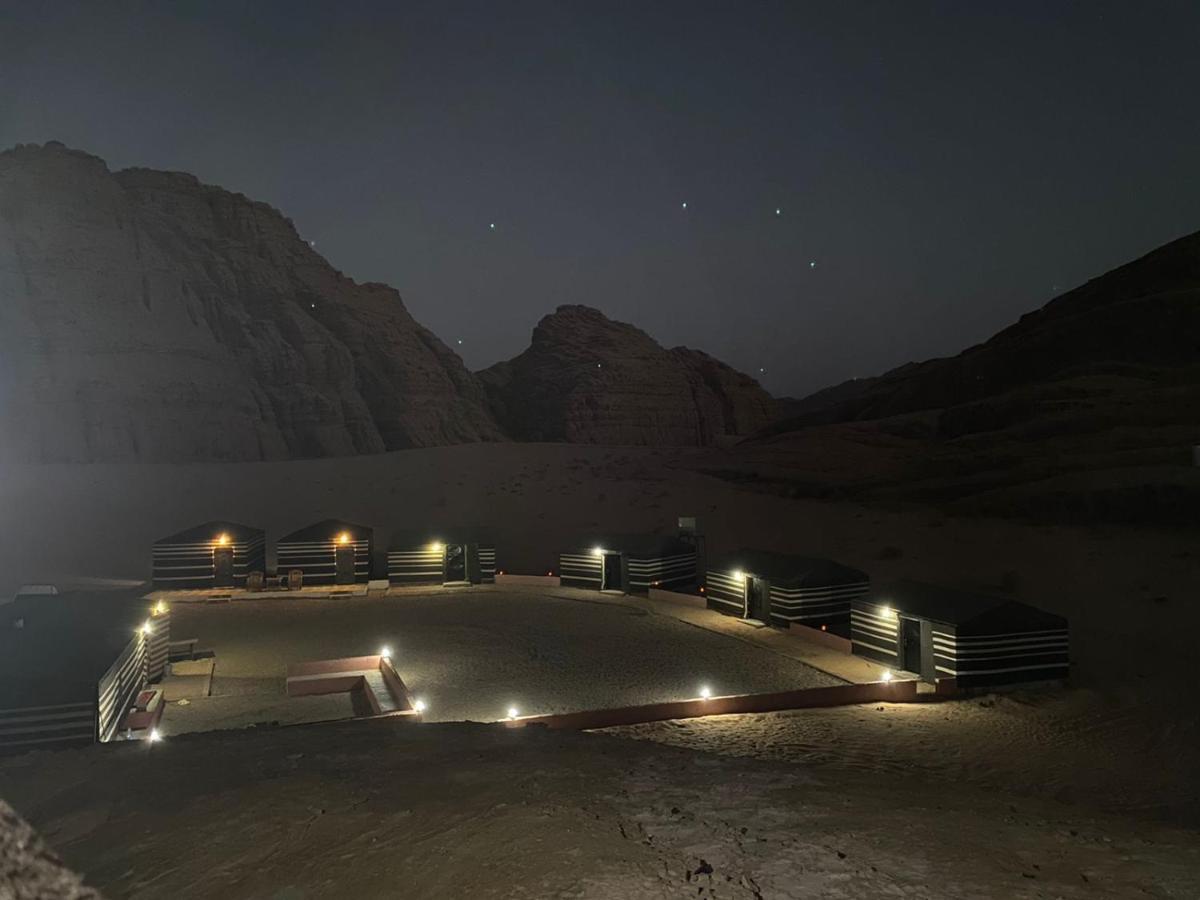 Zarb Desert Camp Wadi Rum Ngoại thất bức ảnh