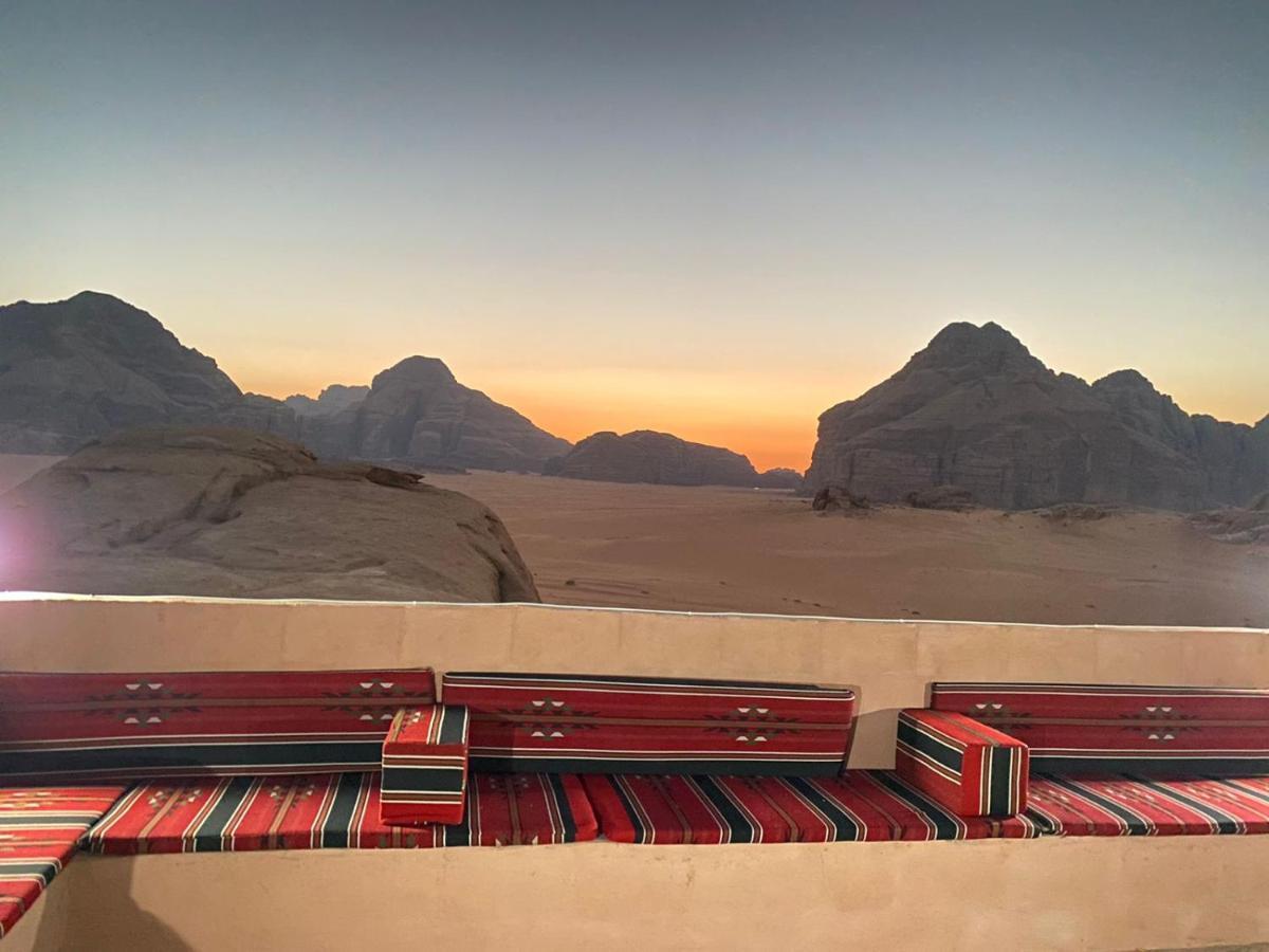 Zarb Desert Camp Wadi Rum Ngoại thất bức ảnh