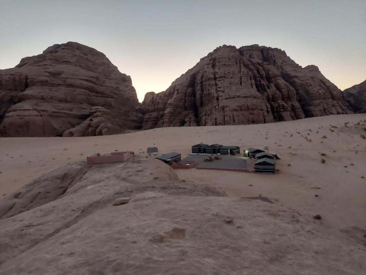 Zarb Desert Camp Wadi Rum Ngoại thất bức ảnh