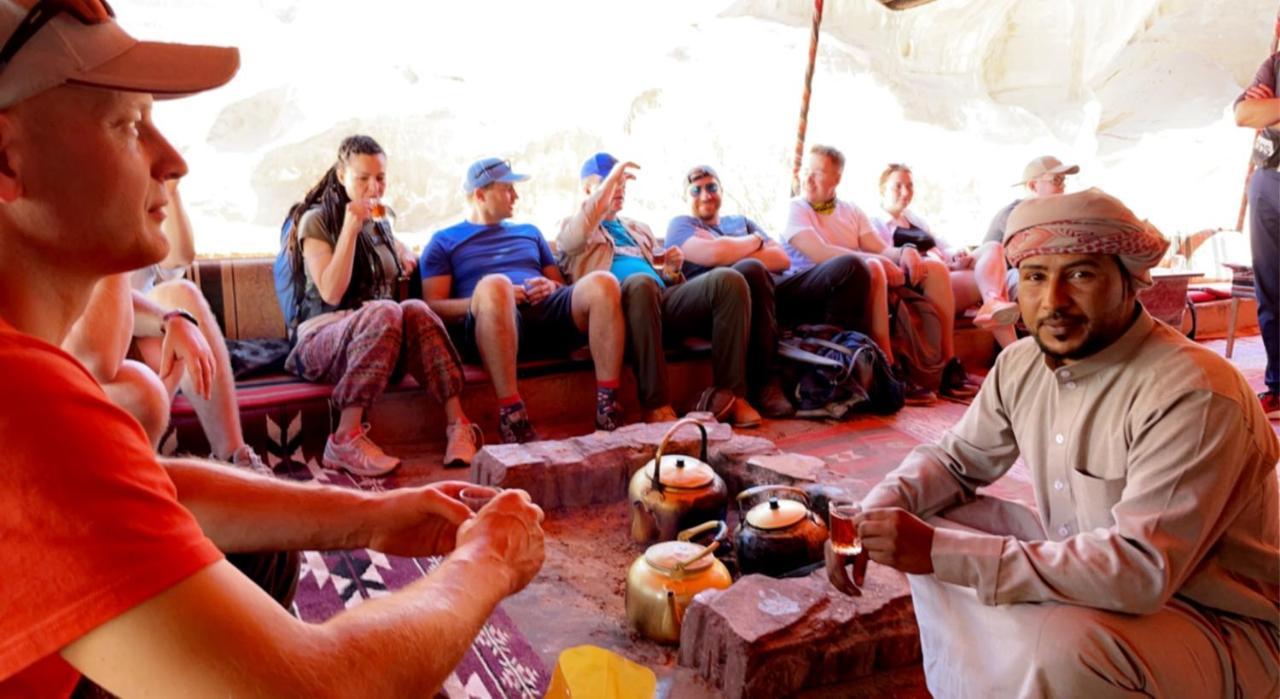 Zarb Desert Camp Wadi Rum Ngoại thất bức ảnh