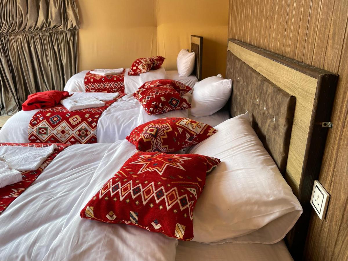 Zarb Desert Camp Wadi Rum Ngoại thất bức ảnh